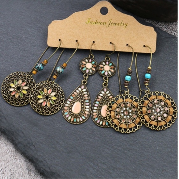 New Set of Gold Boho Retro Style Dangle Earrings - Picture 2 of 5